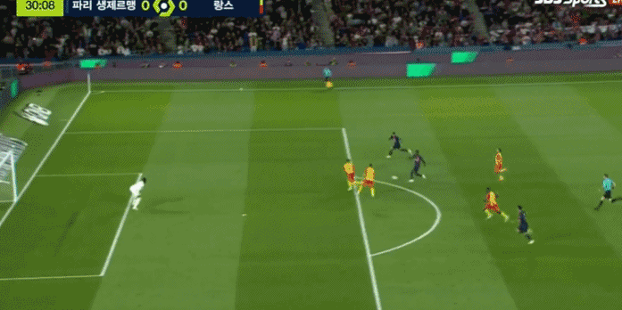 关于Faker赛事官方发布关键助攻新规，巴黎圣日耳曼争议不断！的信息